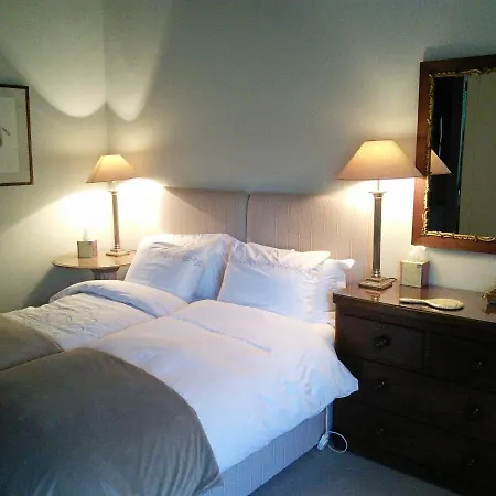 Bed & Breakfast The Old Store Roundstone